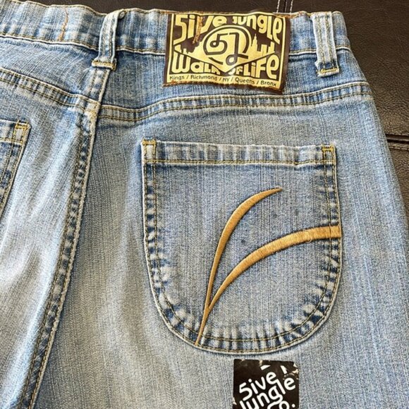 5ive Jungle & Co Women's Jean Shorts (12) - Picture 8 of 8